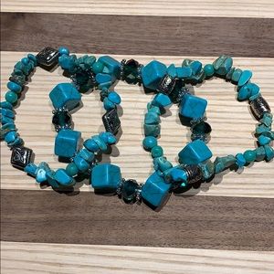 Bundle of 3 turquoise stone&beads bracelets